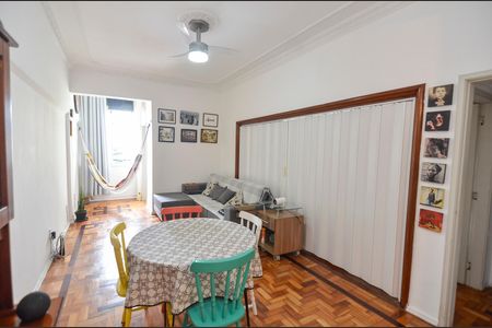 Sala de apartamento para alugar com 2 quartos, 85m² em Tijuca, Rio de Janeiro
