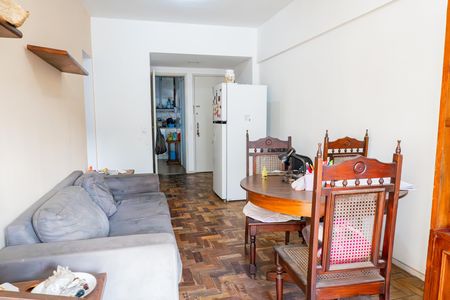 Apartamento à venda com 50m², 2 quartos e 1 vaga Apartamento à venda com 50m², 2 quartos e 1 vagaSala