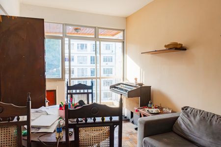 Sala de apartamento à venda com 2 quartos, 50m² em Vila Isabel, Rio de Janeiro
