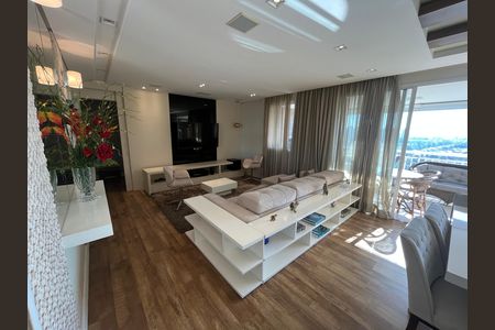 Apartamento à venda com 3 quartos, 141m² em Jardim Colombo, São Paulo