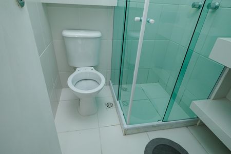 Apartamento à venda com 50m², 2 quartos e 1 vaga Apartamento à venda com 50m², 2 quartos e 1 vagaBanheiro da Suíte
