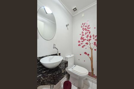 Apartamento à venda com 130m², 4 quartos e 3 vagas Apartamento à venda com 130m², 4 quartos e 3 vagasLavabo