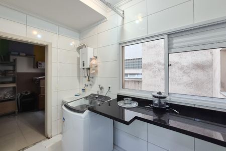 Apartamento à venda com 130m², 4 quartos e 3 vagas Apartamento à venda com 130m², 4 quartos e 3 vagasÁrea de Serviço