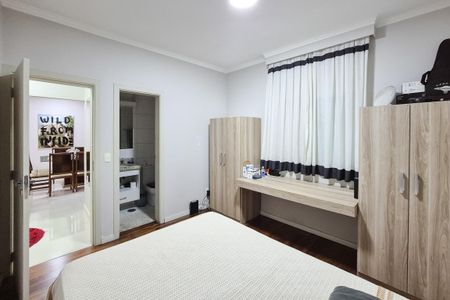 Apartamento à venda com 130m², 4 quartos e 3 vagas Apartamento à venda com 130m², 4 quartos e 3 vagasSuíte 1