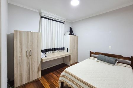 Apartamento à venda com 130m², 4 quartos e 3 vagas Apartamento à venda com 130m², 4 quartos e 3 vagasSuíte 1