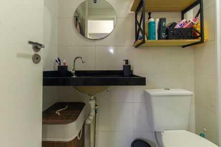 Apartamento para alugar com 44m², 2 quartos e 1 vaga Apartamento para alugar com 44m², 2 quartos e 1 vagaBanheiro
