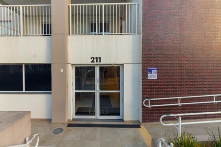 Apartamento para alugar com 44m², 2 quartos e 1 vaga Apartamento para alugar com 44m², 2 quartos e 1 vagaFachada + Plaquinha