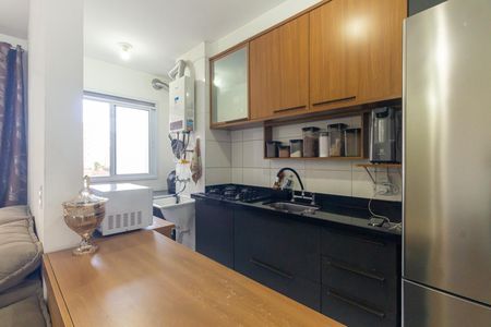 Apartamento para alugar com 44m², 2 quartos e 1 vaga Apartamento para alugar com 44m², 2 quartos e 1 vagaCozinha e Área de Serviço