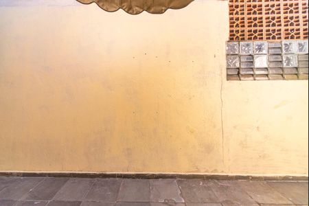 Casa para alugar com 168m², 3 quartos e 3 vagas Casa para alugar com 168m², 3 quartos e 3 vagasQuintal Fundos