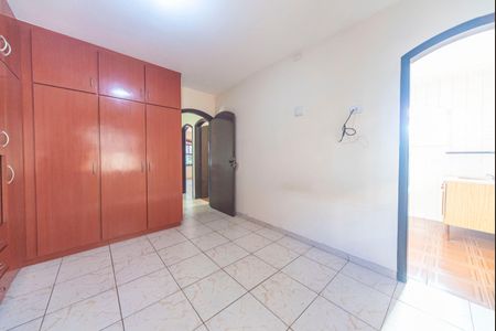 Casa para alugar com 168m², 3 quartos e 3 vagas Casa para alugar com 168m², 3 quartos e 3 vagasQuarto 3