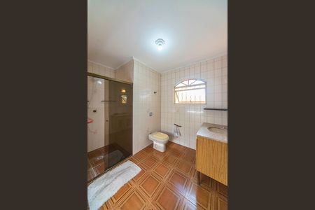 Casa para alugar com 168m², 3 quartos e 3 vagas Casa para alugar com 168m², 3 quartos e 3 vagasBanheiro do Quarto 3
