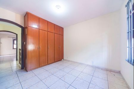 Casa para alugar com 168m², 3 quartos e 3 vagas Casa para alugar com 168m², 3 quartos e 3 vagasQuarto 1