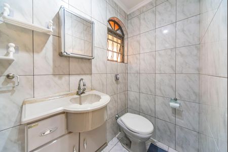 Casa para alugar com 168m², 3 quartos e 3 vagas Casa para alugar com 168m², 3 quartos e 3 vagasLavabo