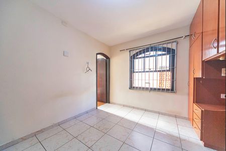 Casa para alugar com 168m², 3 quartos e 3 vagas Casa para alugar com 168m², 3 quartos e 3 vagasQuarto 3