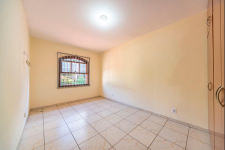 Casa para alugar com 168m², 3 quartos e 3 vagas Casa para alugar com 168m², 3 quartos e 3 vagasQuarto 2