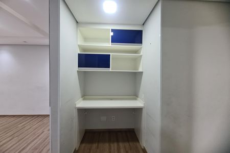 Apartamento para alugar com 50m², 2 quartos e 1 vaga Apartamento para alugar com 50m², 2 quartos e 1 vagaEscritório