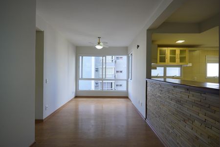 Sala de apartamento para alugar com 3 quartos, 76m² em Cristal, Porto Alegre