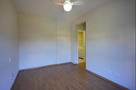 Apartamento para alugar com 76m², 3 quartos e 2 vagas Apartamento para alugar com 76m², 3 quartos e 2 vagasSuite