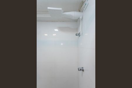 Apartamento à venda com 45m², 2 quartos e 1 vaga Apartamento à venda com 45m², 2 quartos e 1 vagaBanheiro