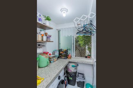 Apartamento à venda com 45m², 2 quartos e 1 vaga Apartamento à venda com 45m², 2 quartos e 1 vagaCozinha e Área de Serviço