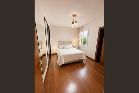 Apartamento à venda com 143m², 4 quartos e 2 vagas Apartamento à venda com 143m², 4 quartos e 2 vagasQuarto