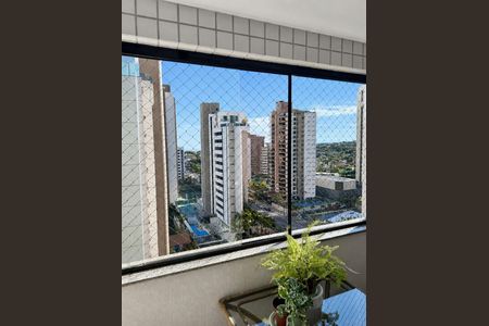 Apartamento à venda com 143m², 4 quartos e 2 vagas Apartamento à venda com 143m², 4 quartos e 2 vagasVista