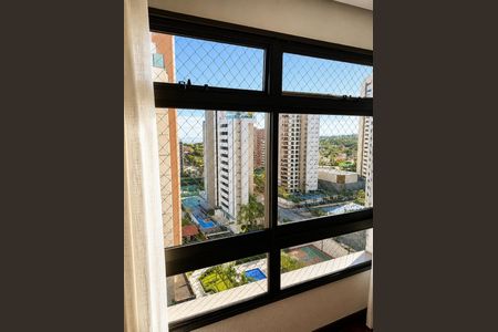 Apartamento à venda com 143m², 4 quartos e 2 vagas Apartamento à venda com 143m², 4 quartos e 2 vagasVista