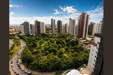 Apartamento à venda com 143m², 4 quartos e 2 vagas Apartamento à venda com 143m², 4 quartos e 2 vagasVista
