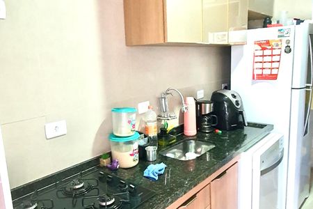 Cozinha de apartamento à venda com 2 quartos, 48m² em Vila Araguaia, São Paulo