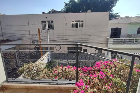 Casa para alugar com 115m², 2 quartos e 2 vagasSacada