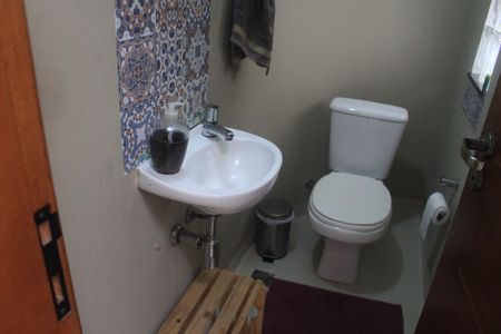 Casa para alugar com 115m², 2 quartos e 2 vagasLavabo