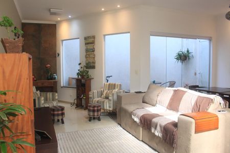 Sala de casa à venda com 2 quartos, 115m² em Santo Antônio, São Caetano do Sul