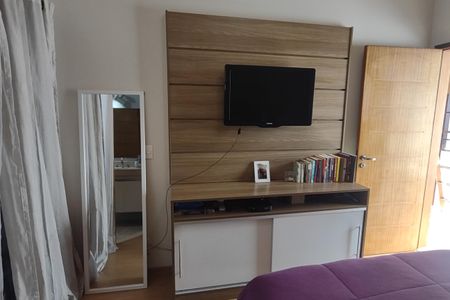 Casa para alugar com 115m², 2 quartos e 2 vagasSuíte