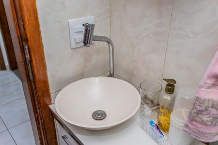 Apartamento à venda com 51m², 3 quartos e sem vaga Apartamento à venda com 51m², 3 quartos e sem vagaBanheiro