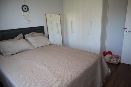 Apartamento à venda com 81m², 3 quartos e 1 vagaQUARTO 2 SUITE