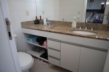 Apartamento à venda com 81m², 3 quartos e 1 vagaBANHEIRO 2 SUITE
