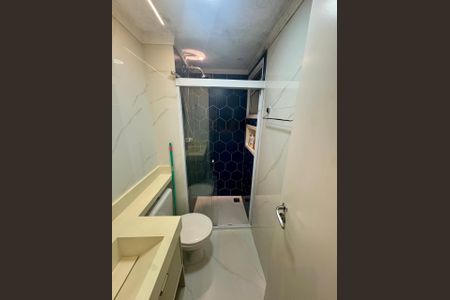 Apartamento à venda com 62m², 3 quartos e 1 vaga Apartamento à venda com 62m², 3 quartos e 1 vagaBanheiro