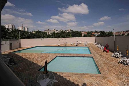 Apartamento à venda com 56m², 2 quartos e 1 vaga Apartamento à venda com 56m², 2 quartos e 1 vagaÁrea comum - Piscina