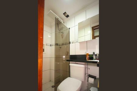 Apartamento à venda com 56m², 2 quartos e 1 vaga Apartamento à venda com 56m², 2 quartos e 1 vagaBanheiro