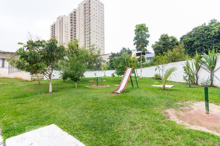 Apartamento à venda com 48m², 2 quartos e 1 vaga Apartamento à venda com 48m², 2 quartos e 1 vagaÁrea comum - Playground