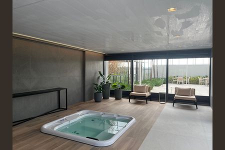 Apartamento à venda com 188m², 4 quartos e 2 vagasÁrea comum - Piscina