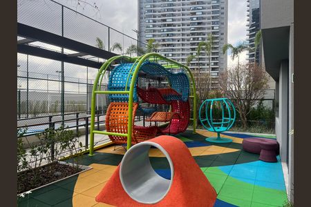 Apartamento à venda com 188m², 4 quartos e 2 vagasÁrea comum - Playground