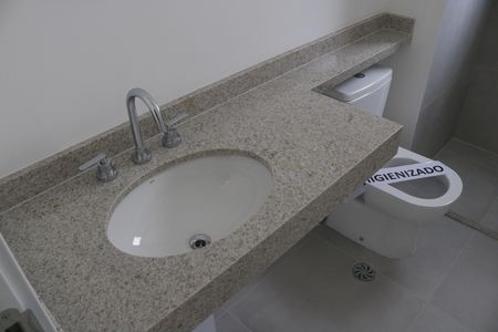 Apartamento à venda com 188m², 4 quartos e 2 vagasBanheiro 2