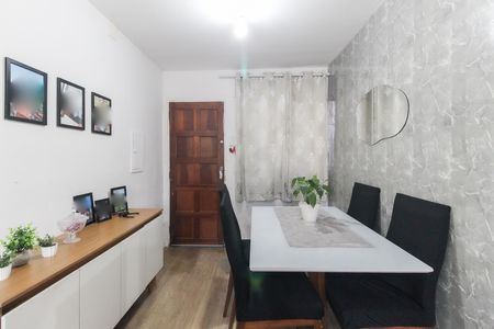 Apartamento à venda com 55m², 2 quartos e 1 vagaSala
