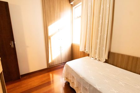 Apartamento à venda com 88m², 3 quartos e 2 vagasQuarto 2