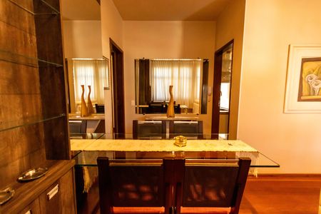 Apartamento à venda com 88m², 3 quartos e 2 vagasSala
