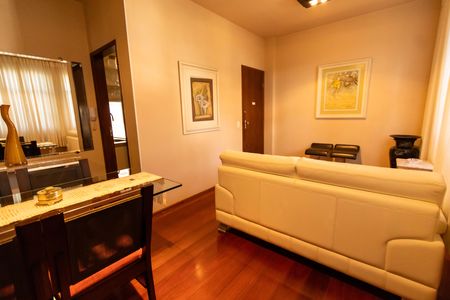 Apartamento à venda com 88m², 3 quartos e 2 vagasSala