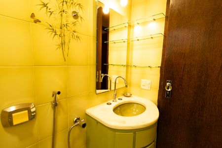 Apartamento à venda com 88m², 3 quartos e 2 vagasBanheiro