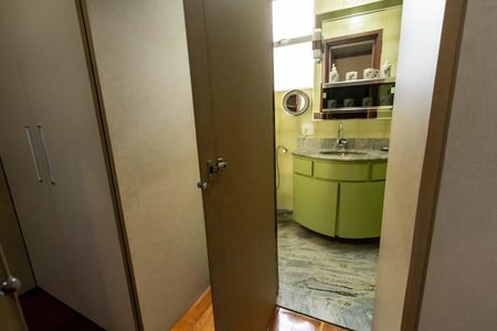 Apartamento à venda com 88m², 3 quartos e 2 vagasBanheiro da Suíte
