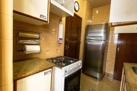 Apartamento à venda com 88m², 3 quartos e 2 vagasCozinha